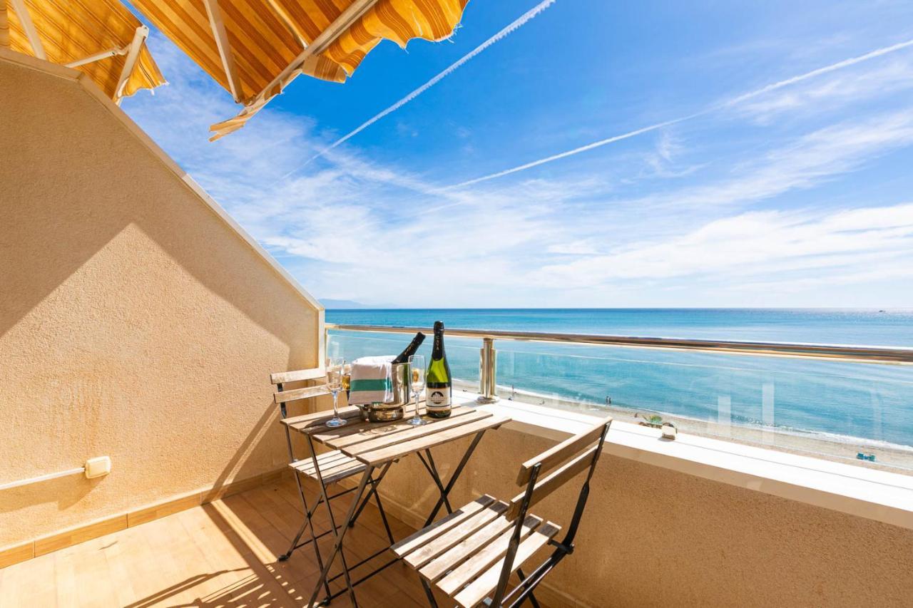 Apartmán Apartamento El Velero Primera Linea Playa Torremolinos Exteriér fotografie